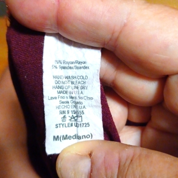 Urban Look bodysuit S M maroon Very soft material Excellent condition - Picture 5 of 7